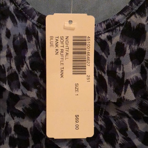 NWT Chico’s blue leopard soft ruffle tank, size 1 - Picture 8 of 8